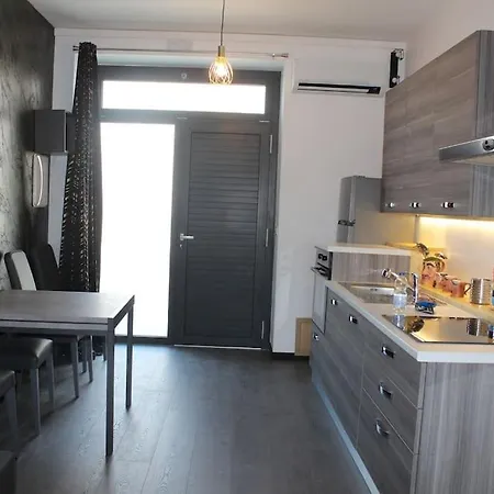 Monolocale Trainspotting *