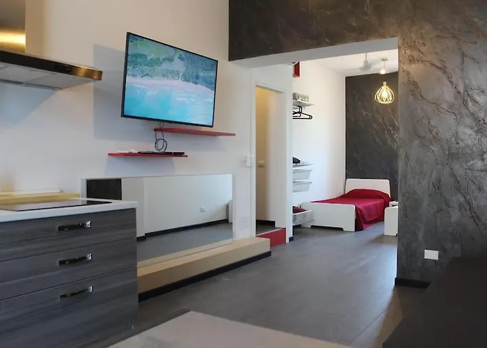 Monolocale Trainspotting * ורונה