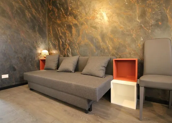 Monolocale Trainspotting